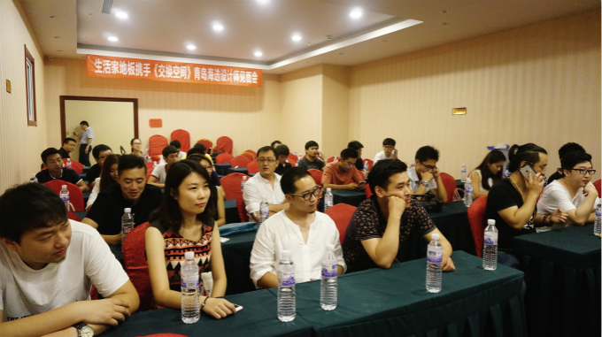 说明: （设计师海选现场1）.jpg